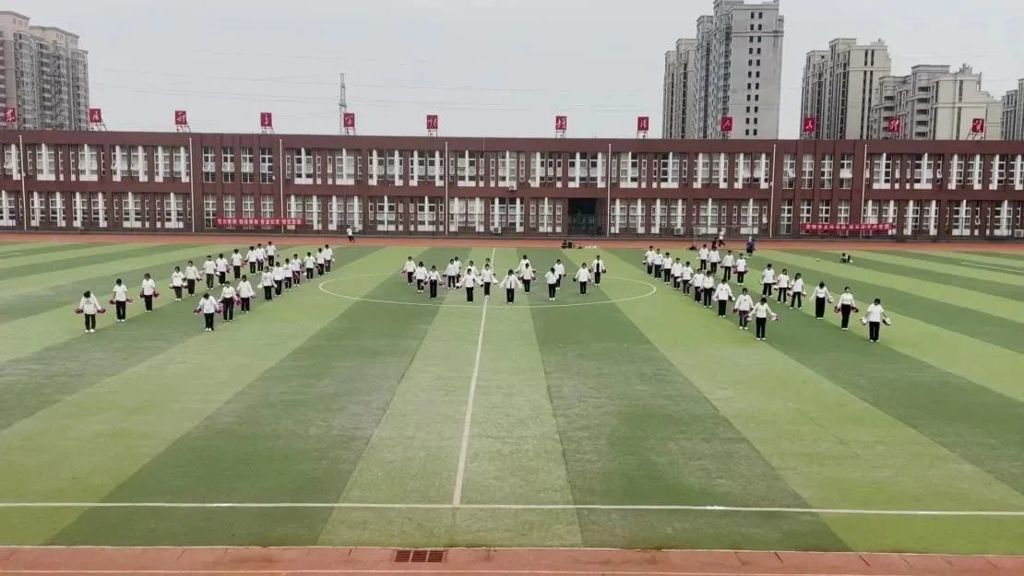 10.2612.jpg