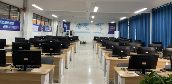 建模实验室.png 建模实验室.png