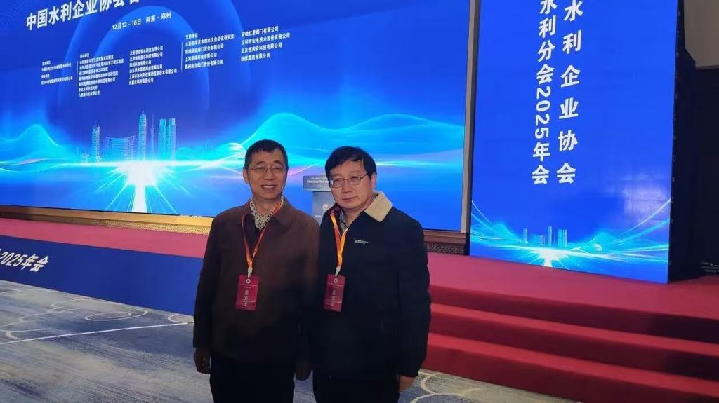 aae5776a9ab7acd59f97d549807a4e38