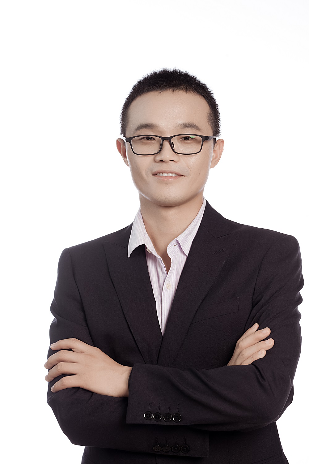 王辉形象照1.jpg