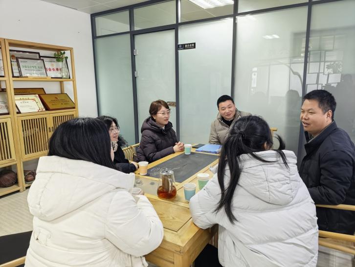 92e0d291fee3453135577403a5550b0b 92e0d291fee3453135577403a5550b0b